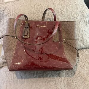 MICHAEL KORS Two-Tone Burgundy Patent and Logo Tote